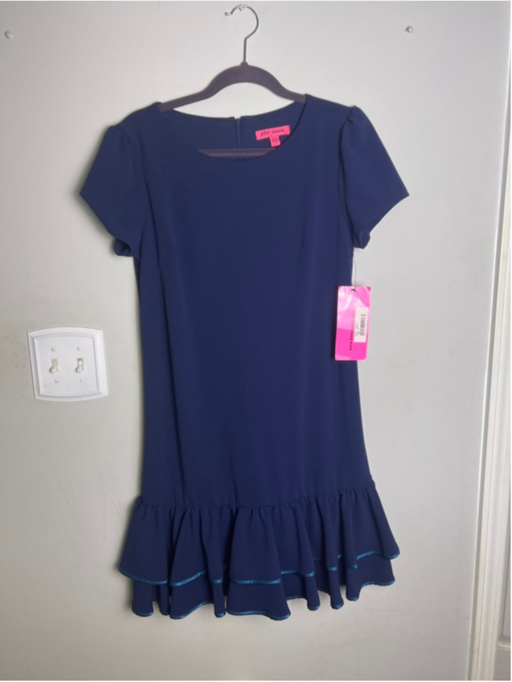 Betsey Johnson Scuba Crepe Sheath Dress Blue Ruffle Hem Short Sleeve Size 8 NWT
